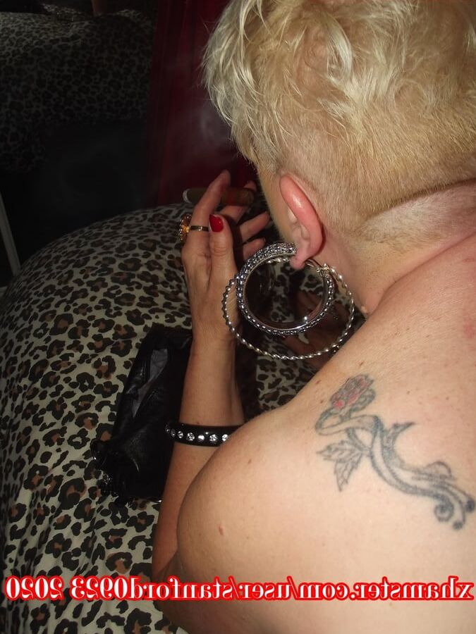 MODERN WHORE 2020
