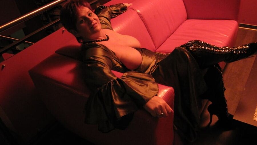 Wide apart in the red lounge