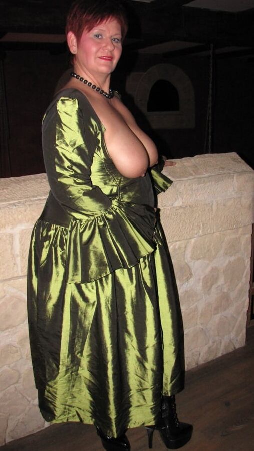 In the green, Cupless Dress