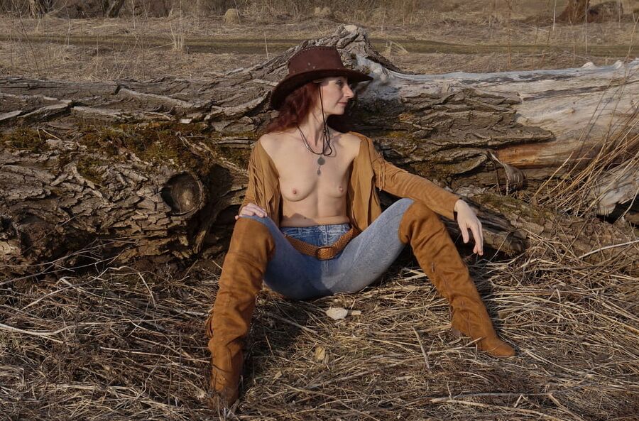 Cowgirl 7
