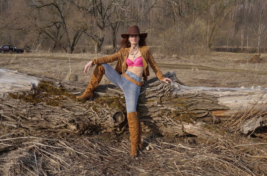 Cowgirl 7