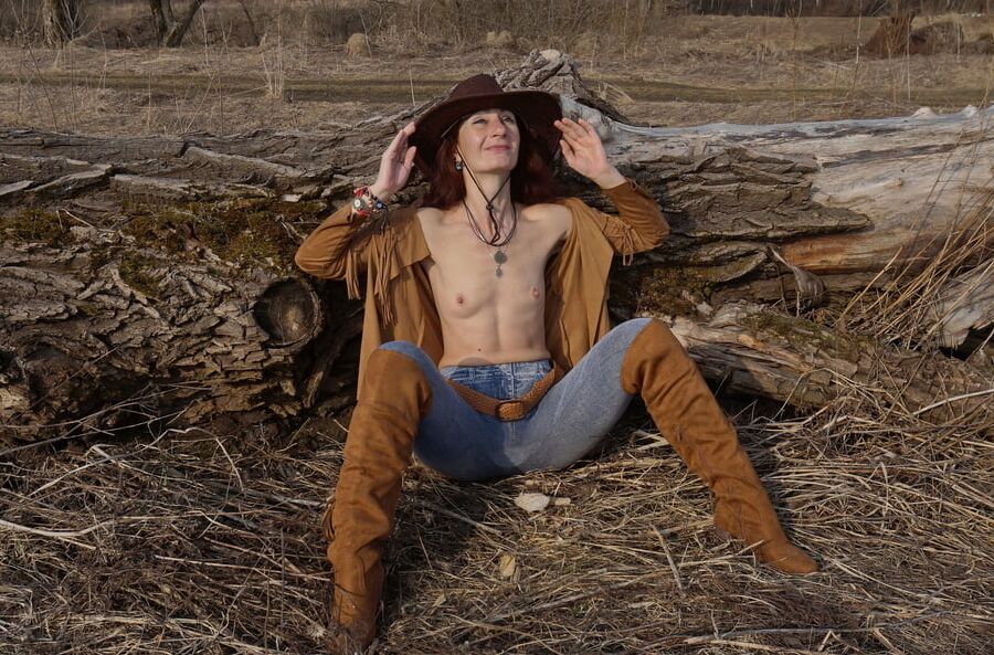 Cowgirl 7