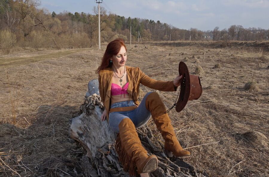 Cowgirl 7