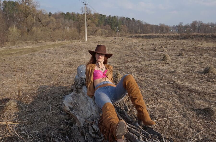 Cowgirl 7
