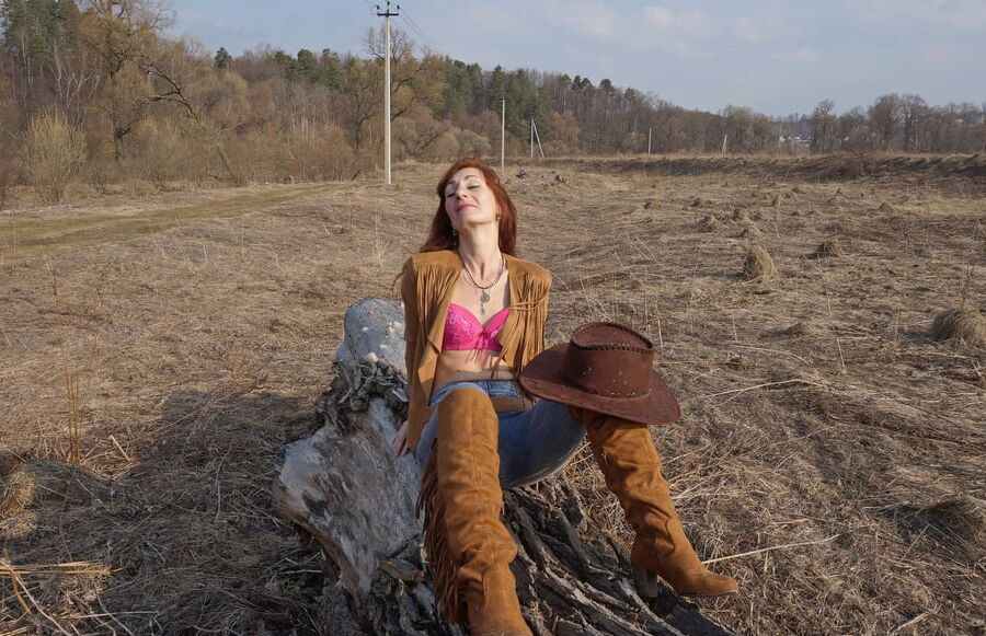 Cowgirl 7
