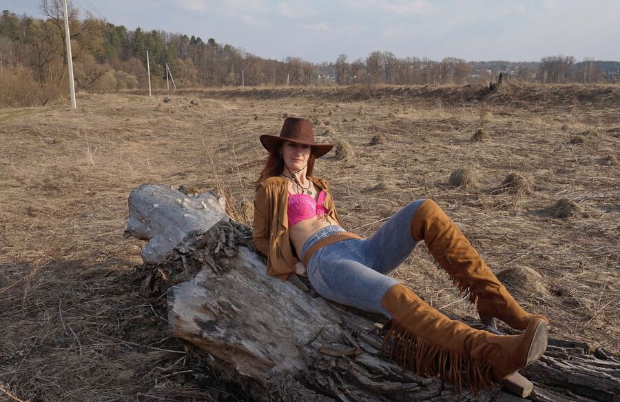 Cowgirl 7