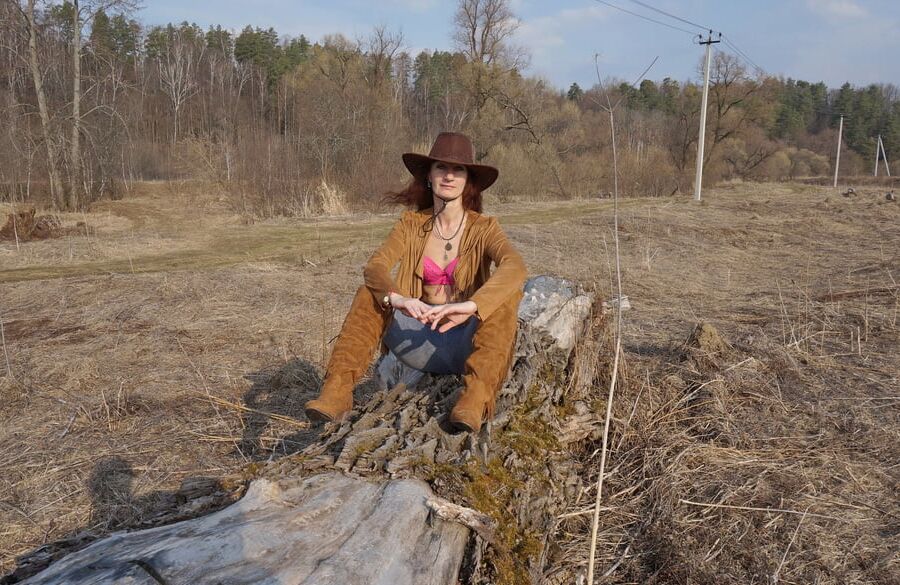 Cowgirl 7
