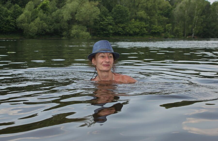 Bathing in Timiryazev-pond