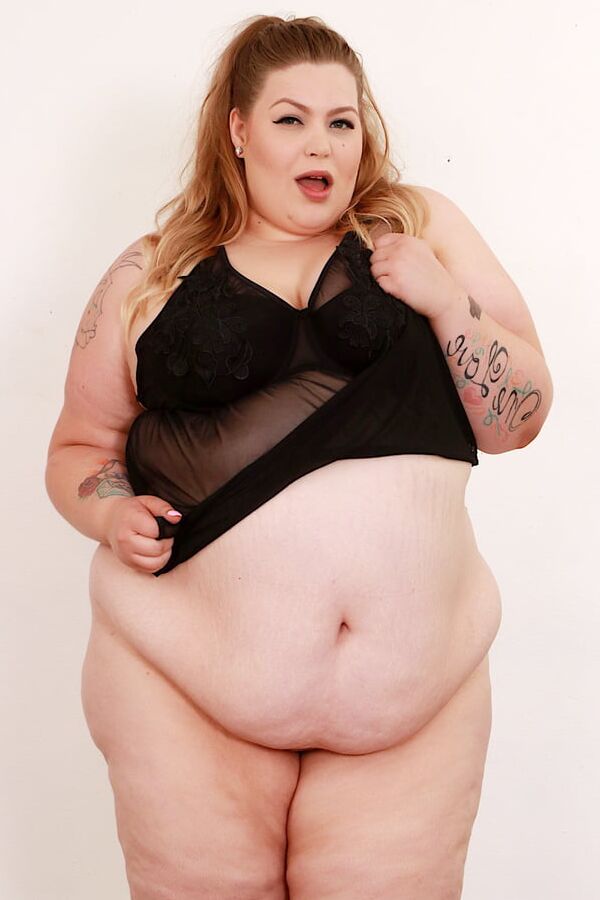 Huge bellied young redhead BabydollBBW gets stuffed