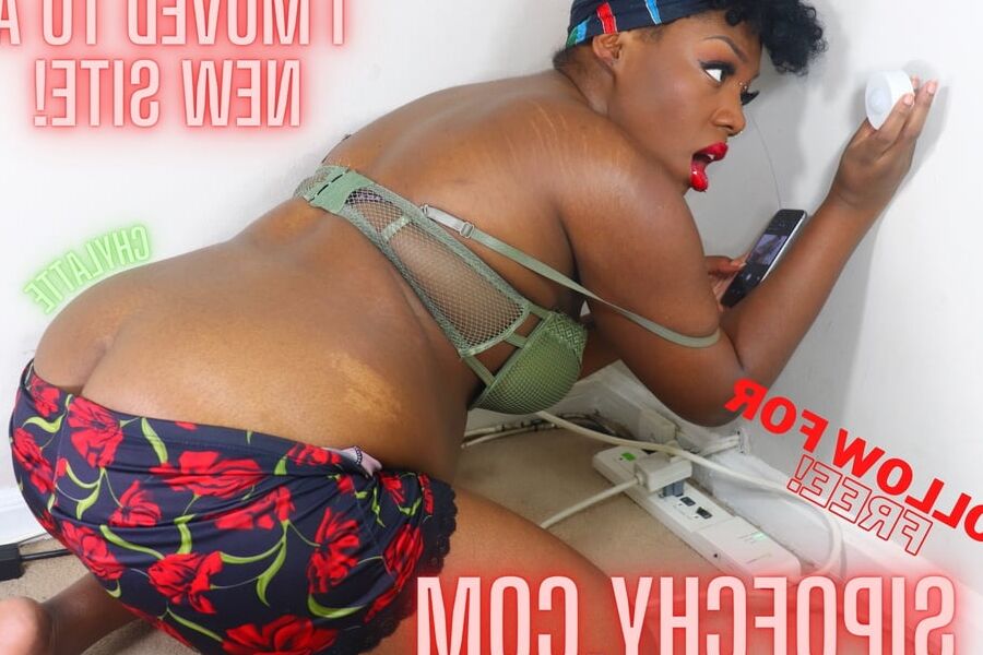 CHY LATTE SEXY FAT ASS EBONY PIN-UP PICS