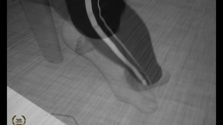 Her fucking feet