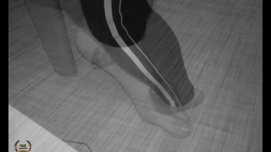 Her fucking feet