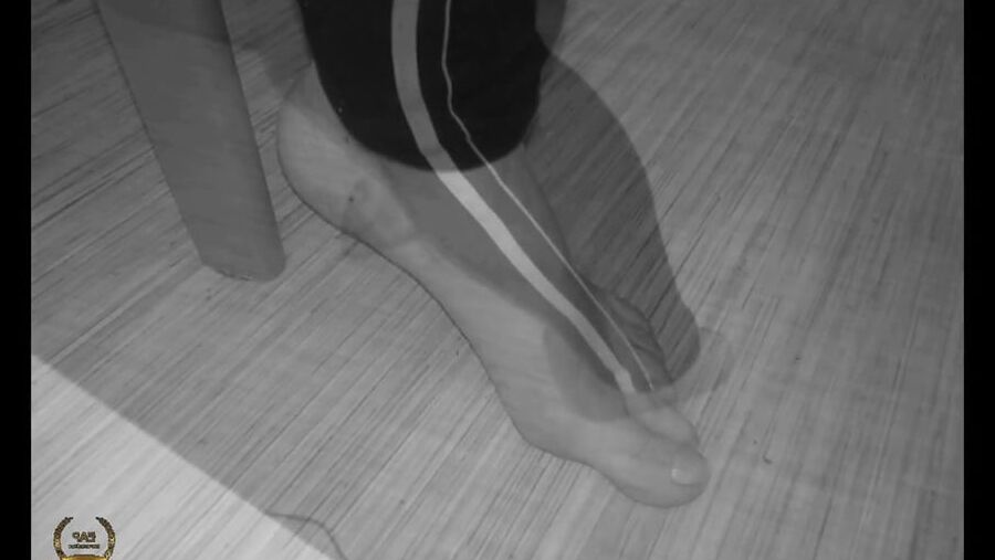 Her fucking feet