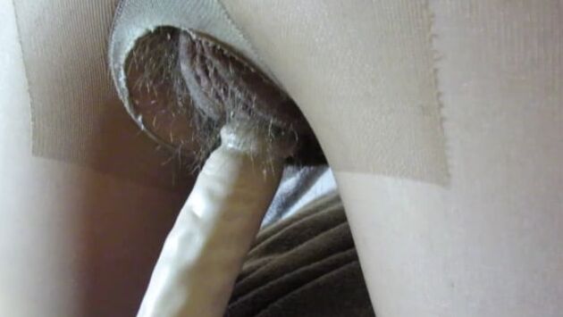 Hairy Pussy Pawg in Pantyhose From Behind