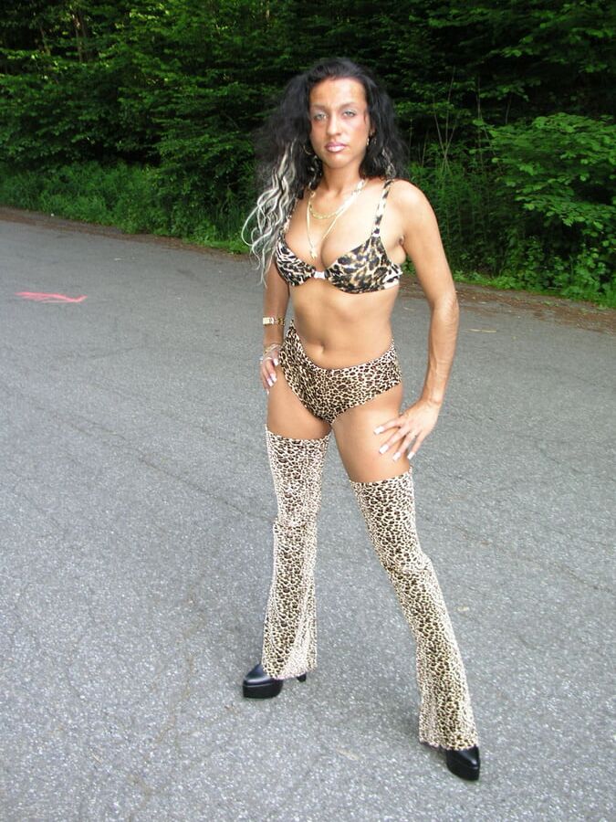 Latino Amateur Girl