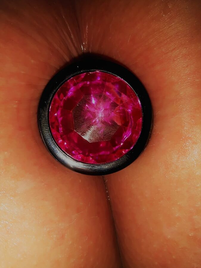 BBW Wife Miss Lizz Jewel Butt Plug