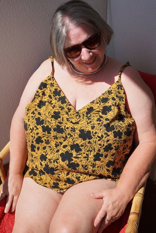 Chris44g yellow thong
