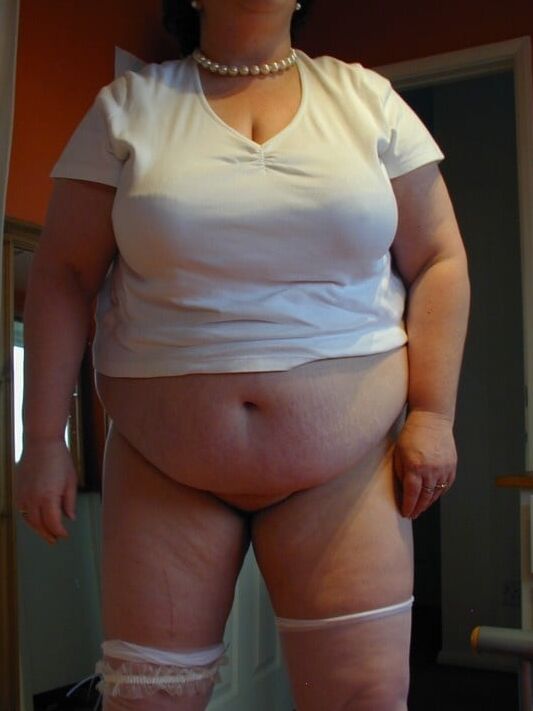 Chris44g White Hold Ups