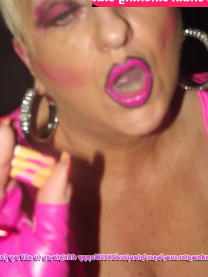 CHAIN SMOKING SLUT