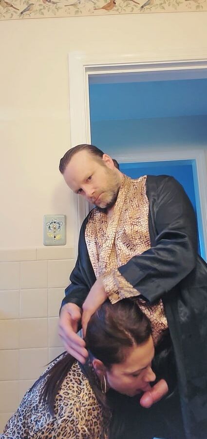 Kristian Troy the Satin Fetish ko g
