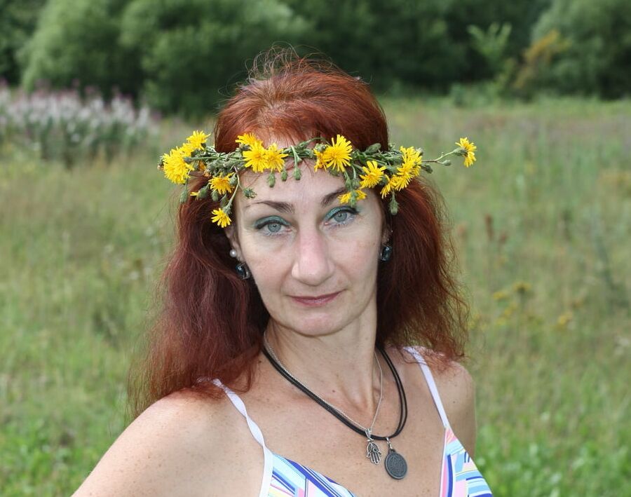 In Field with wreath