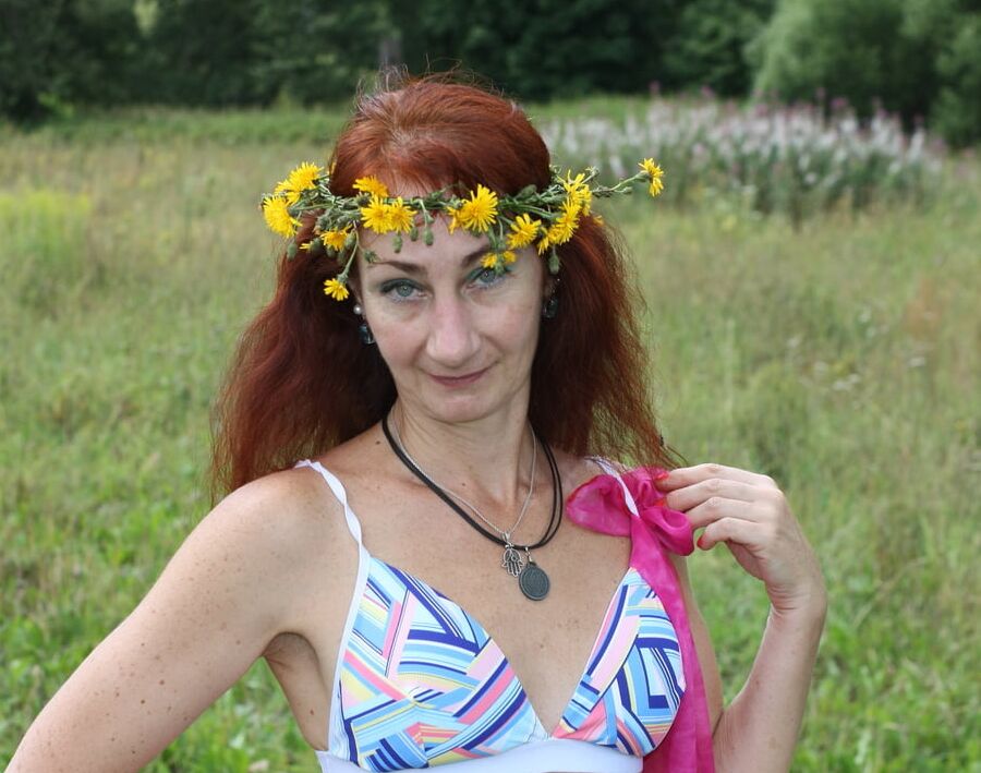 In Field with wreath