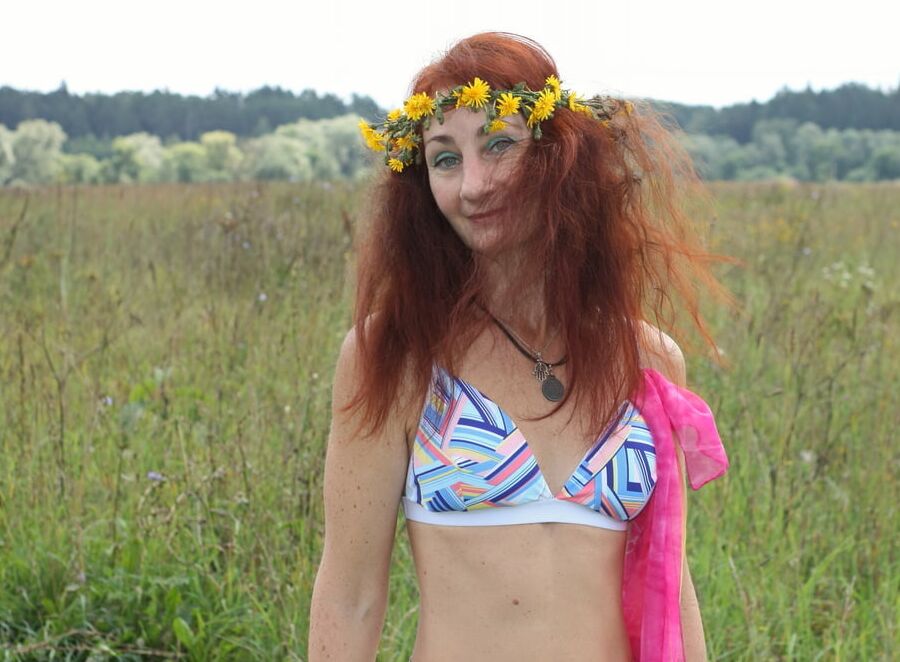 In Field with wreath