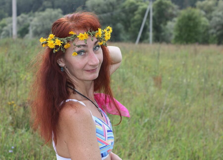 In Field with wreath