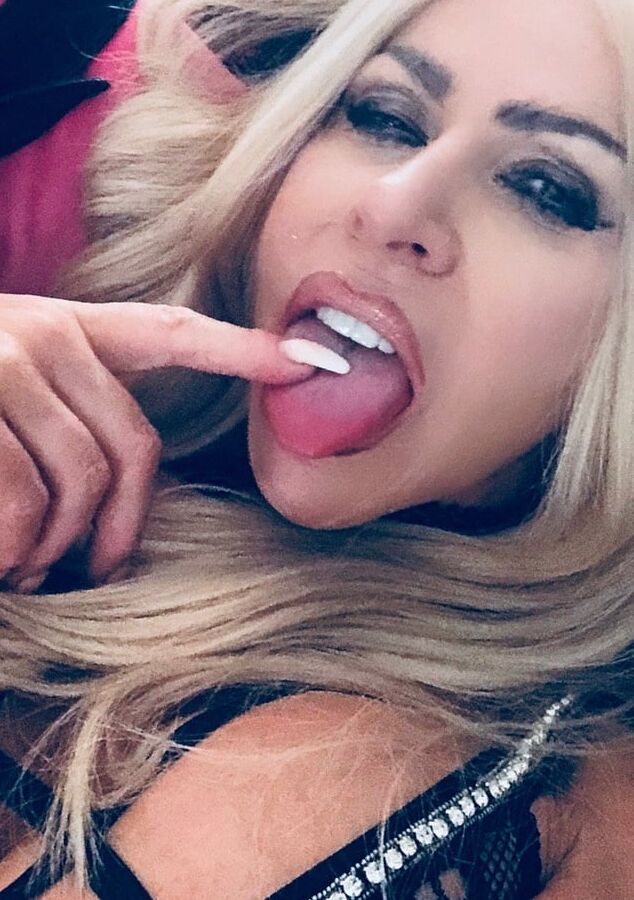 Candise Secret: Feeling Nasty