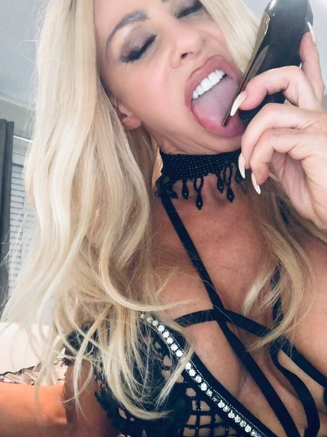 Candise Secret: Feeling Nasty