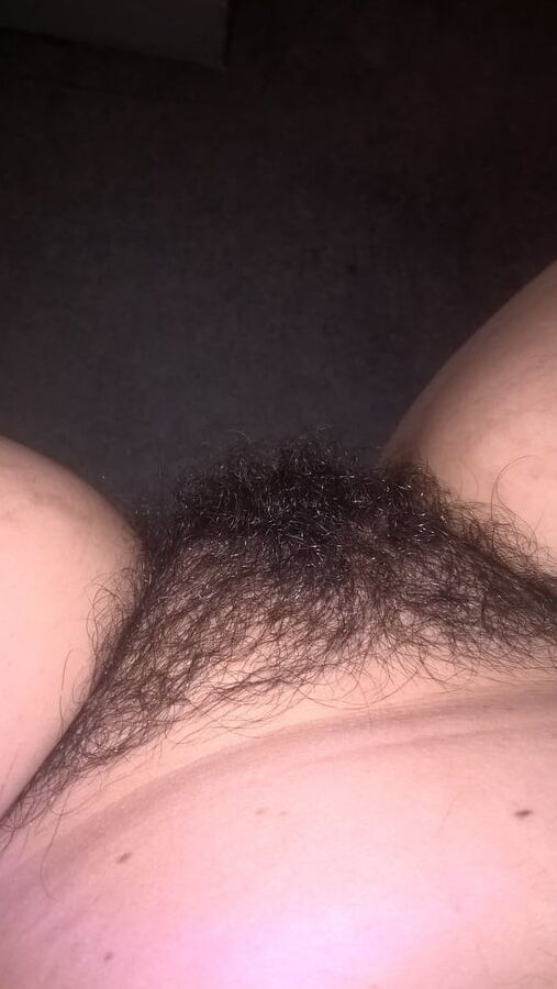 JoyTwoSex - Horny Hairy Selfies