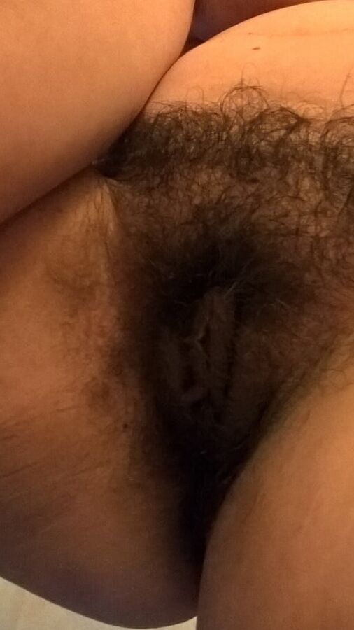 JoyTwoSex - Horny Hairy Selfies