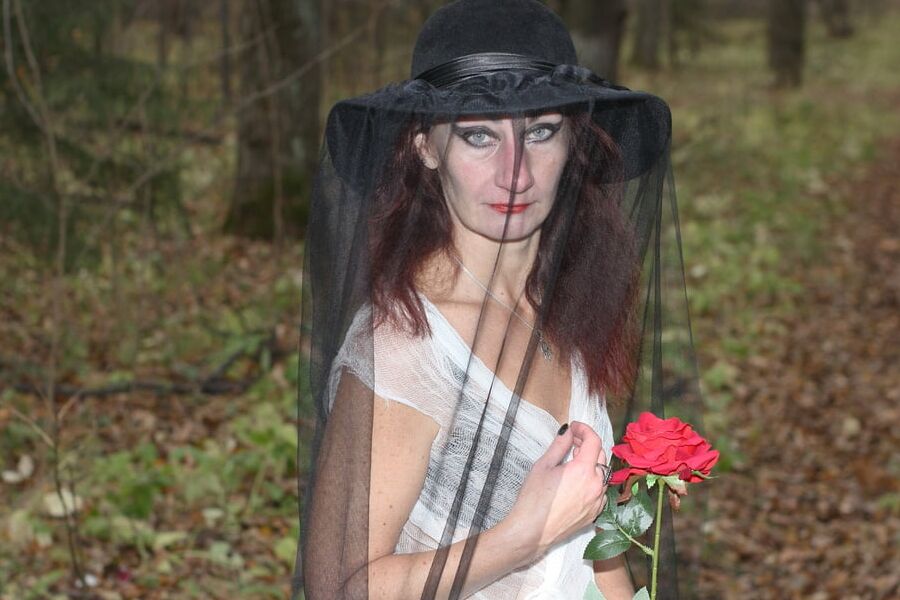 Dead Bride