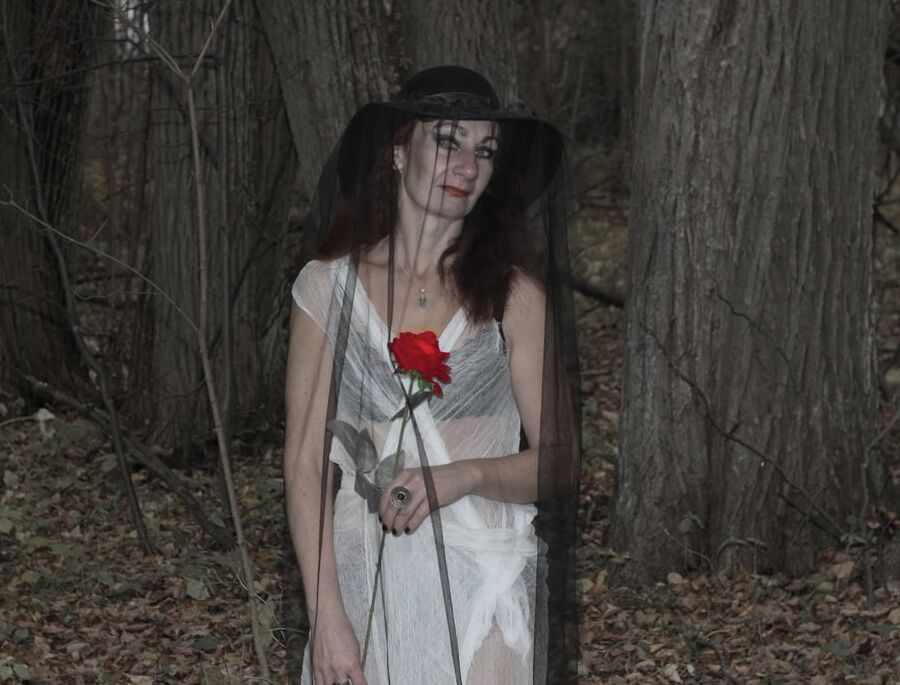 Dead Bride