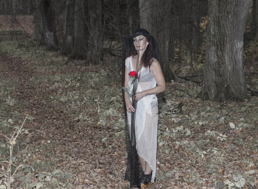 Dead Bride