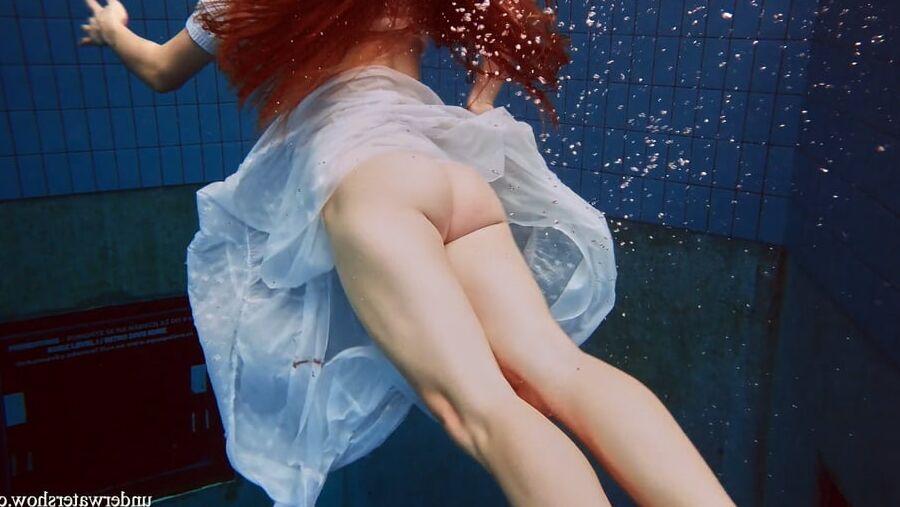 Marketa Pt.2 UnderWaterShow