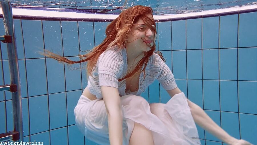 Marketa Pt.2 UnderWaterShow