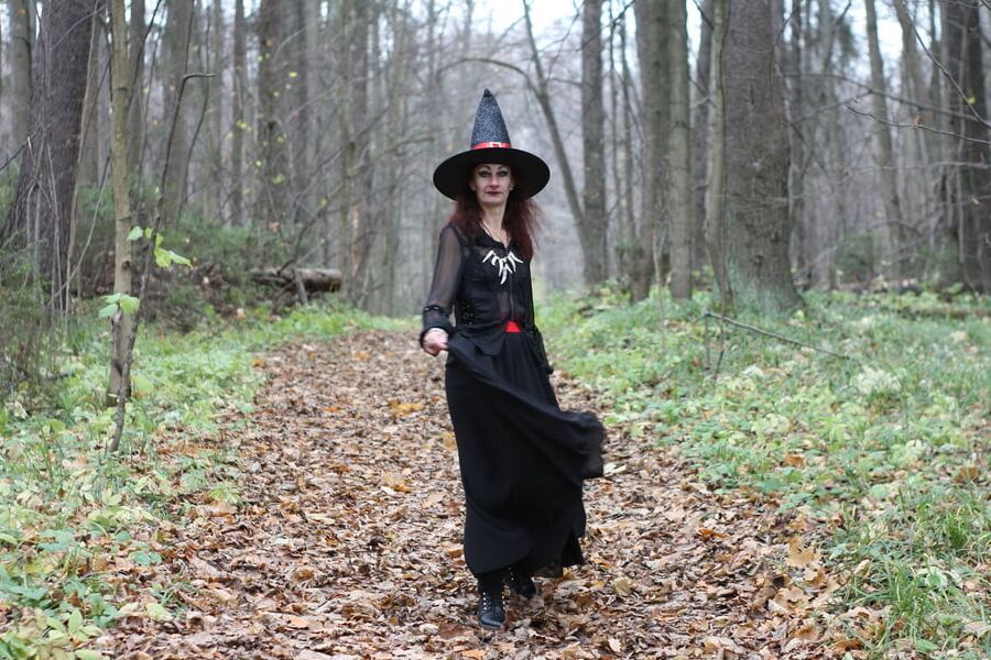 Dancing Witch