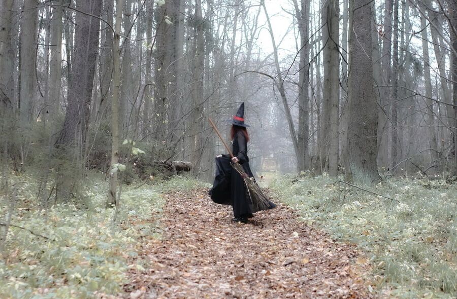 Dancing Witch