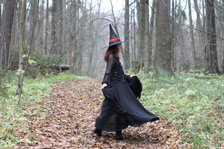 Dancing Witch