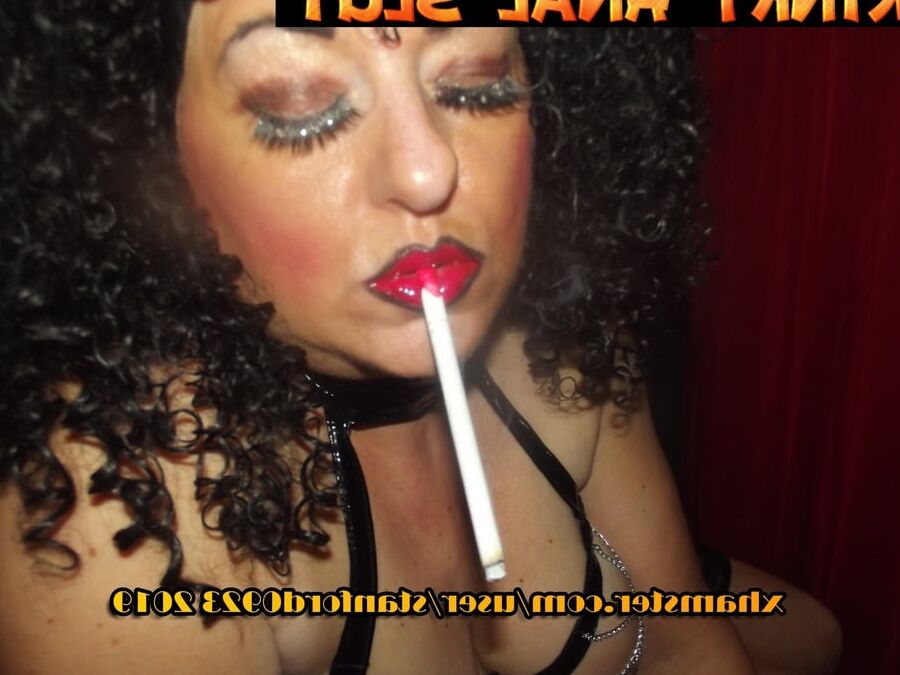 KINKY ANAL SLUT