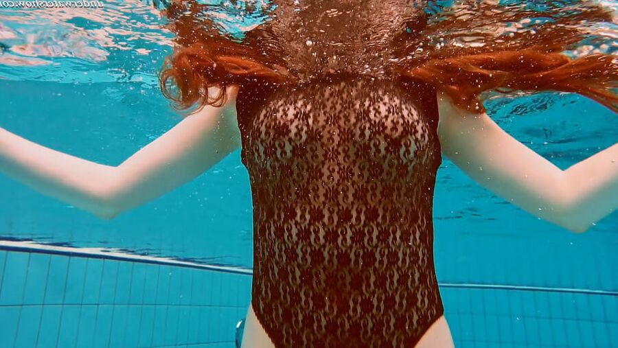 Vesta 2 UnderWaterShow