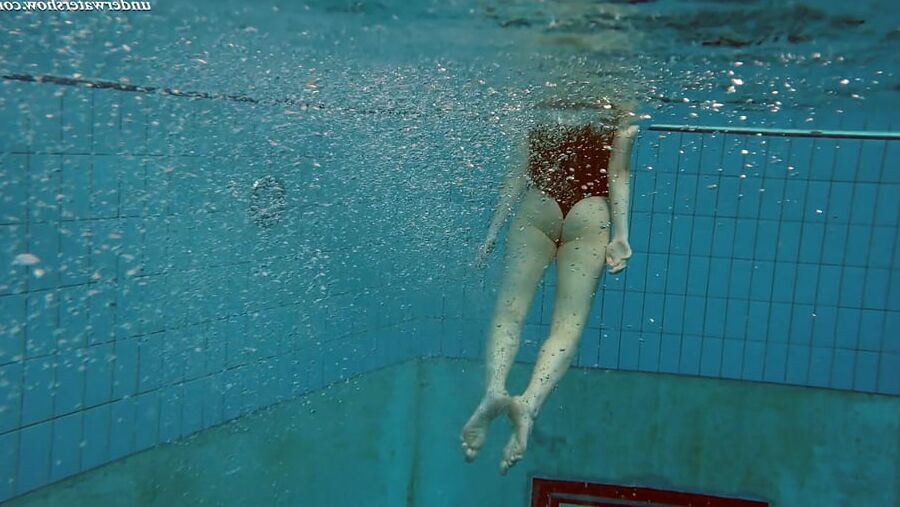 Vesta 2 UnderWaterShow