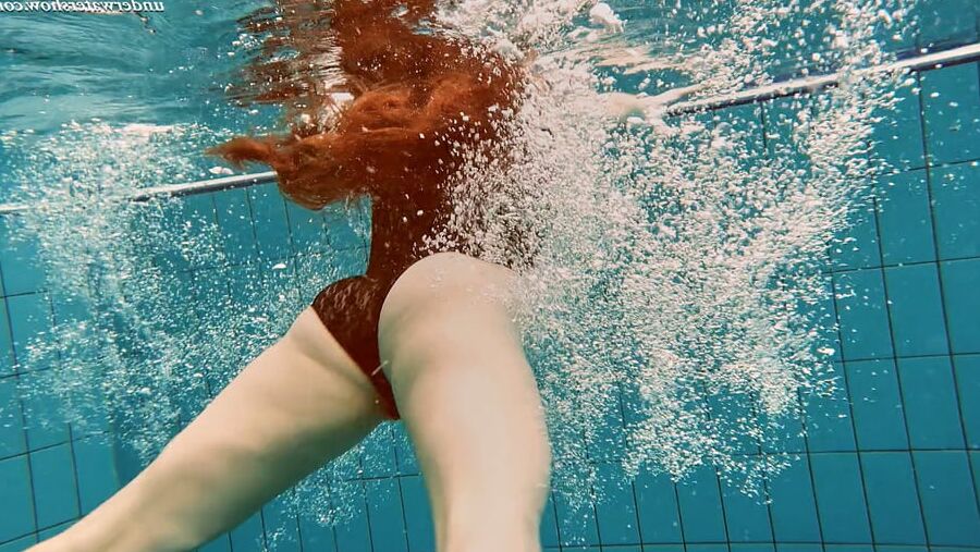 Vesta 2 UnderWaterShow
