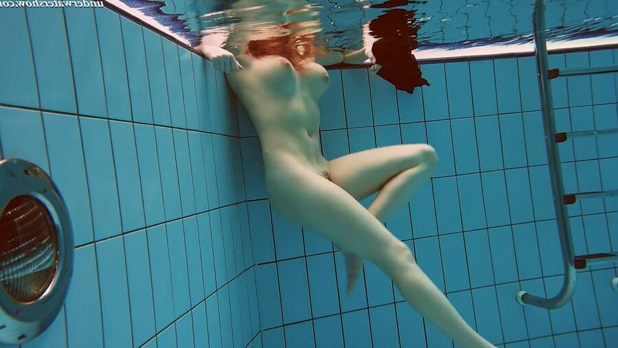 Vesta 2 UnderWaterShow