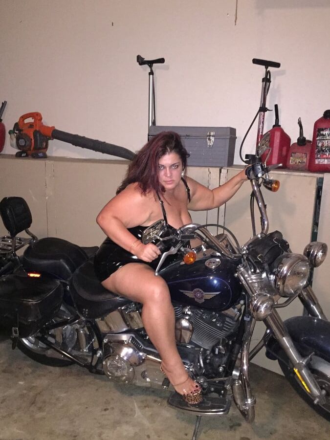 Hotwife for Biker BBC