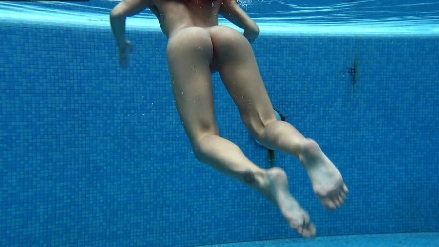 Tiffany Tatum Pt.1 UnderWaterShow