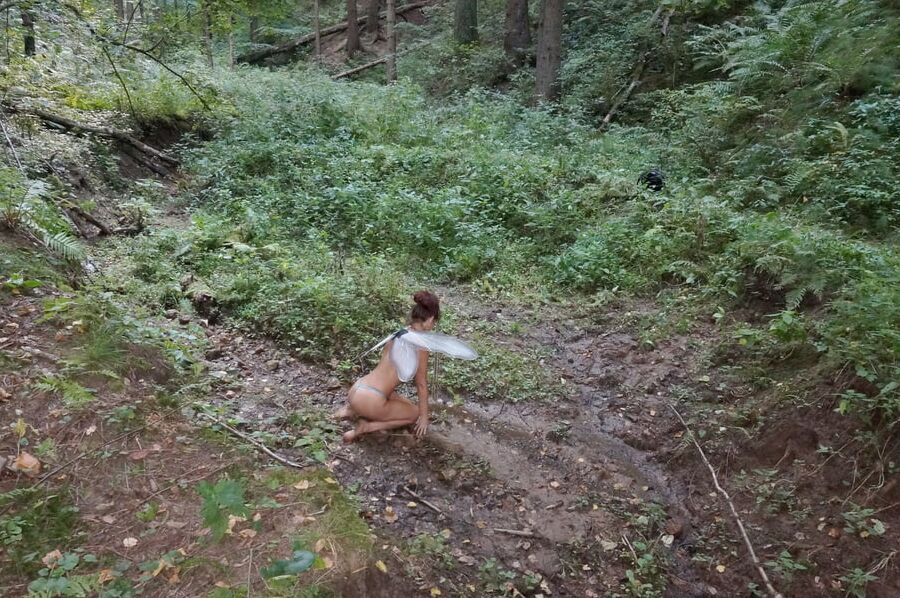 Little Elf in ravine