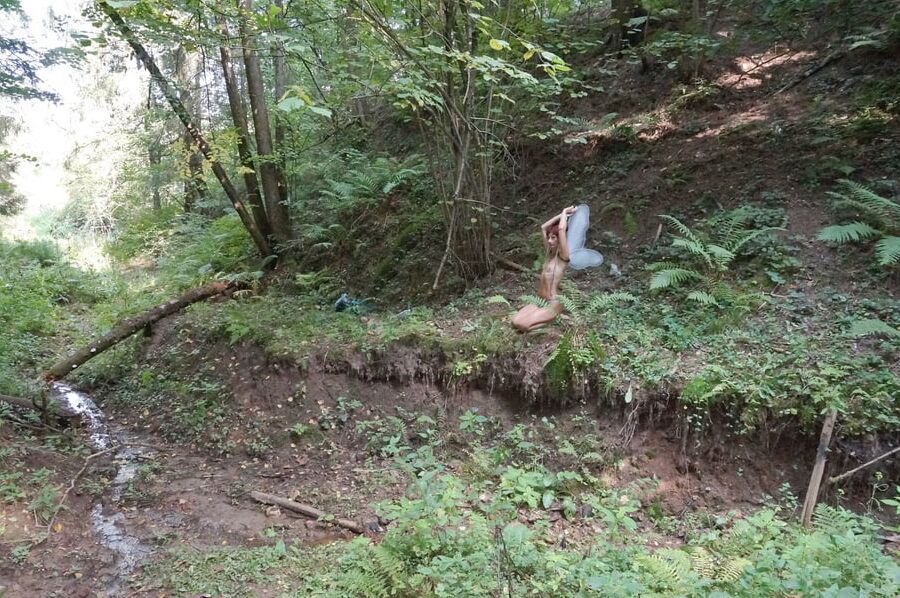 Little Elf in ravine