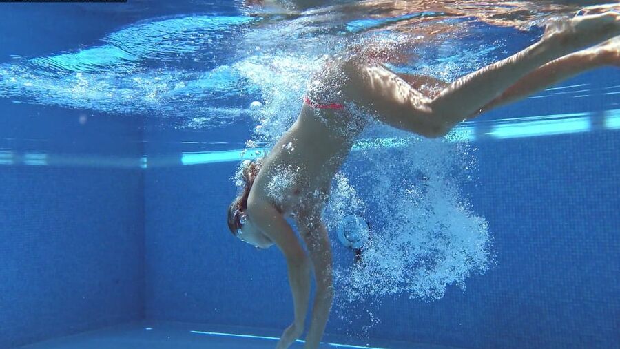 Mary Kalisy Pt.1 Underwater Swimming Pool Erotics
